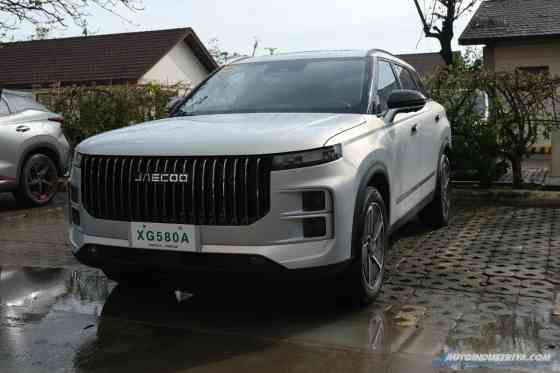 C5, E5 and the J7: which one is the most economical per kilometer? image