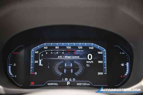 2026 Mitsubishi Xpander image