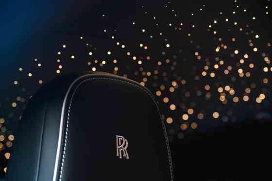 Bespoke features found in a Rolls Royce image