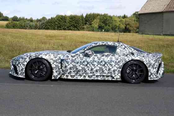 SPIED: V8-powered Lexus LFR spotted with various rear wings, less camo image