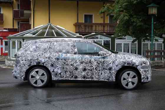 SPIED: All-new BMW iX1will also get Neue Klasse look image