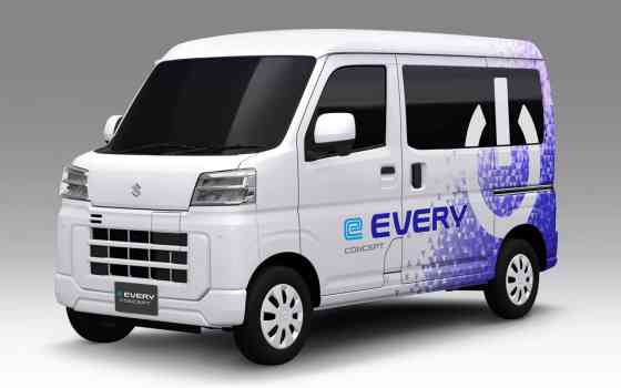 Suzuki Fronx with flex fuel technology to be shown at JMS 2025 image