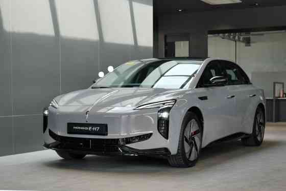 Hongqi's newest flagship EVs achieve five-star EURO NCAP safety rating image