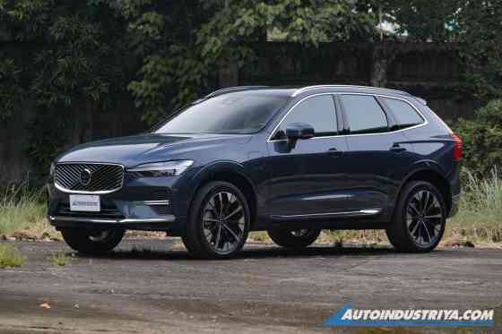 2025 Volvo XC60 T8 PHEV AWD image