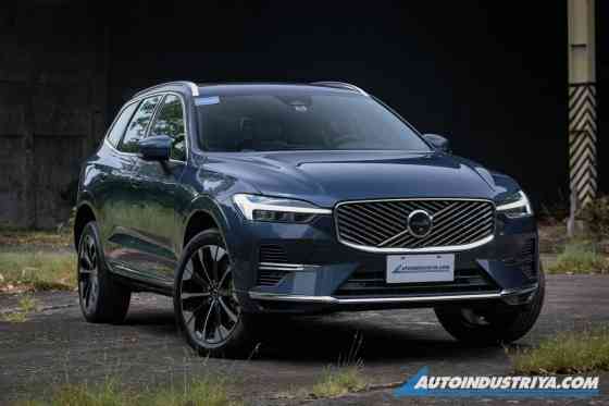 2025 Volvo XC60 T8 PHEV AWD image