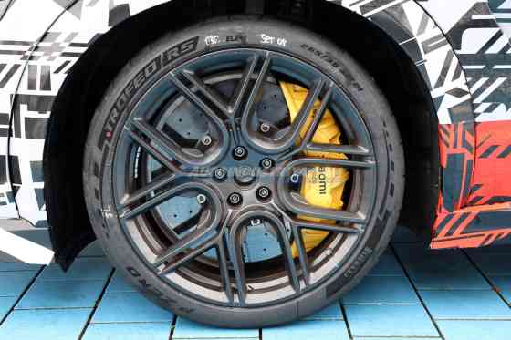 SPIED: More powerful Xiaomi YU7 wants to take on Tesla Model Y image