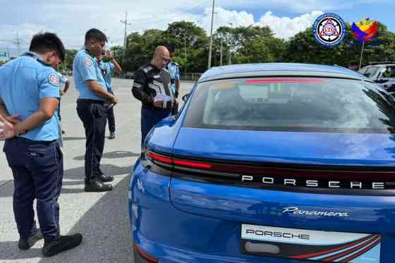 Ferrari, Porsche, among luxury cars impounded by LTO during Undas image