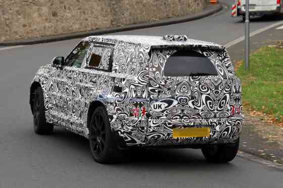 SPIED: Is Land Rover testing a Baby Defender? image