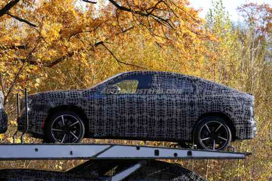SPIED: All-new BMW iX4 spotted for the first time image