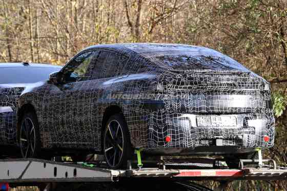 SPIED: All-new BMW iX4 spotted for the first time image