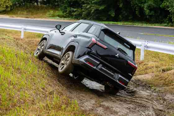 First Drive: 2026 Mitsubishi Destinator is a fun family vehicle image