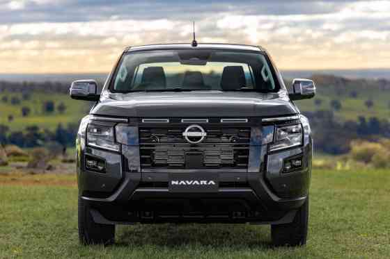 D27 Navara image