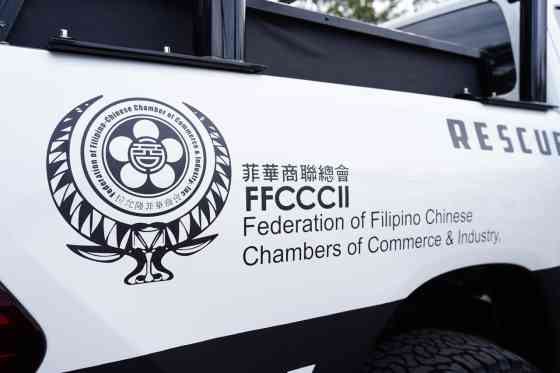 Manila gets Overland Kings-spec Hilux from Chinoy businessmen image