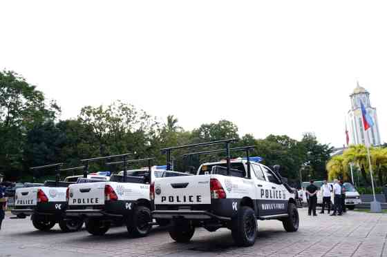 Manila gets Overland Kings-spec Hilux from Chinoy businessmen image