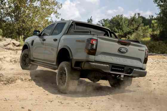 Refreshed 2026 Ford Ranger drops 2.0L bi-turbo diesel engine image