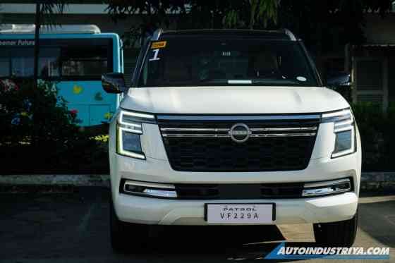 Nissan 4x4 Drive image