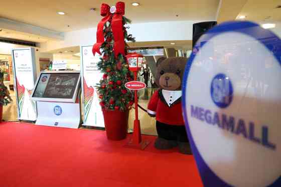 MMDA live traffic CCTV feed now available at SM Megamall image