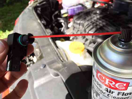 Holiday Break Car Care Tasks: Keeping Your Vehicle Road-Ready image