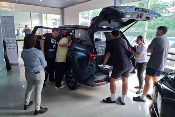 Mitsubishi Gateway stakes its claim in the heart of Greenhills image