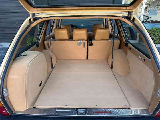 1983 Mercedes Benz 300TD Turbo W123: Why this car matters image