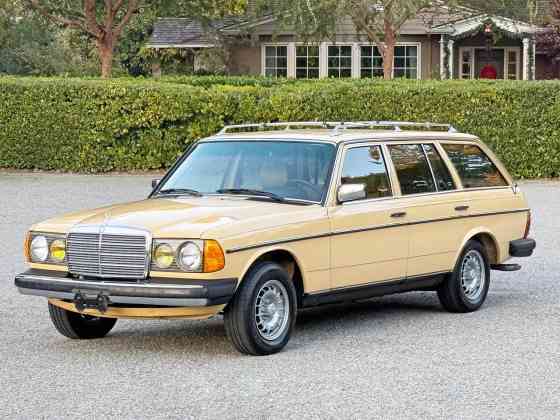 1983 Mercedes Benz 300TD Turbo W123: Why this car matters image