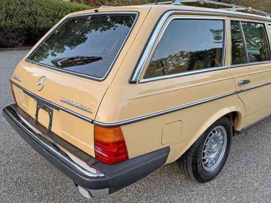 1983 Mercedes Benz 300TD Turbo W123: Why this car matters image