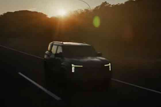 WATCH: Did Mitsubishi just tease the all-new Pajero? image