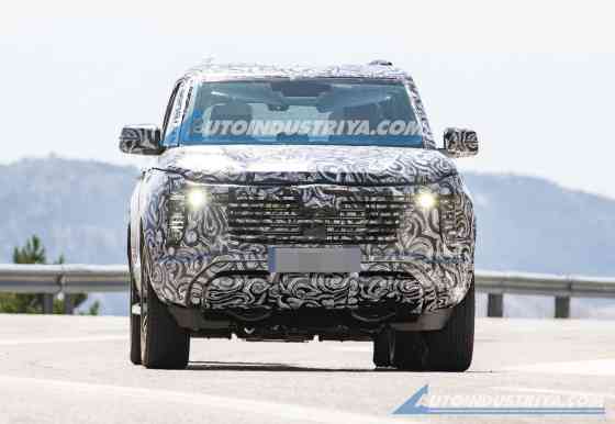 WATCH: Did Mitsubishi just tease the all-new Pajero? image