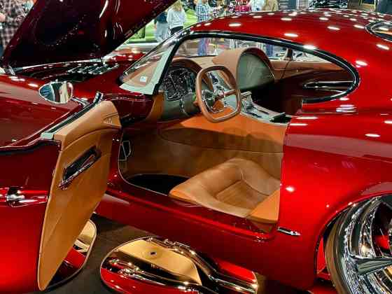 Dave Kindig&rsquo;s &ldquo;TwelveAir&rdquo; &rsquo;53 Corvette image