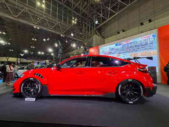 Street Legal Racecar: The ARTA GT FL5 debuts at the Tokyo Auto Salon image