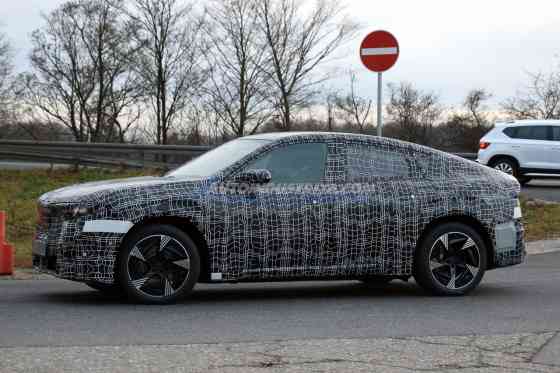 SPIED: Check out the all-new BMW iX4 from every angle image