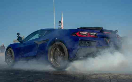 Corvette ZR1X does the quarter-mile in 8.6 seconds image