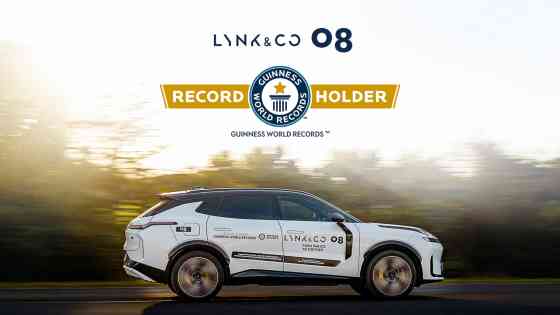 Lynk & Co 08 proves its efficiency, range in two Guinness World Record runs image