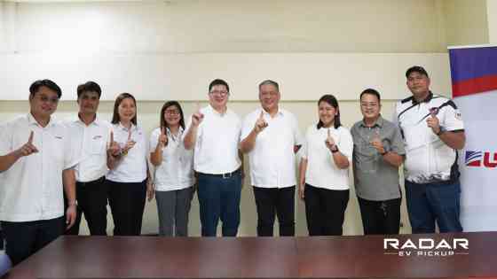 Radar PH turns over RD6 Econ 4WD EV units to Bataan LGU image