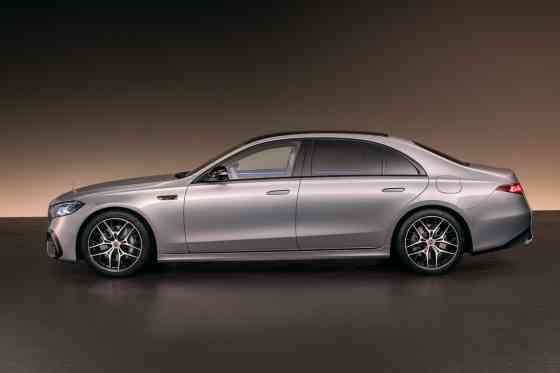 2026 S-Class: Mercedes-Benz refines its flagship luxury saloon image
