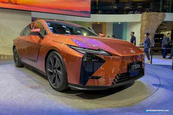 Coming soon: Lexus PH to launch refreshed IS, all-new ES image