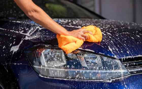 DIY Car Wash: How to avoid damaging your precious car's paint image
