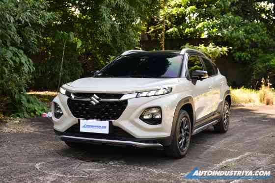 2026 Suzuki Fronx SGX 1.5L AT Hybrid image