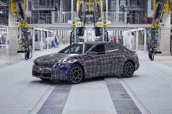 LOOK: Here's your first look at all-new BMW 3 Series...EV image