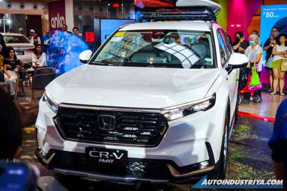 2026 Honda CR-V now in PH with revamped e:HEV lineup image