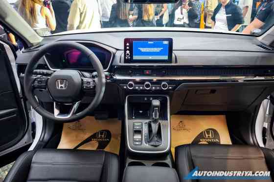 2026 Honda CR-V now in PH with revamped e:HEV lineup image
