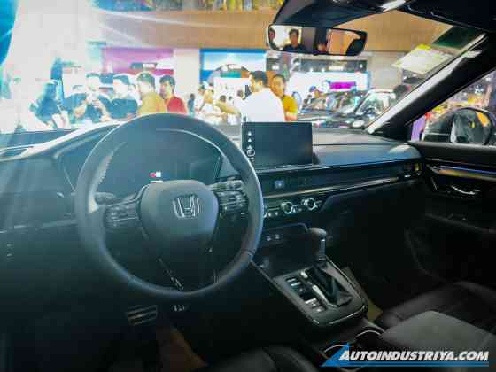 2026 Honda CR-V now in PH with revamped e:HEV lineup image