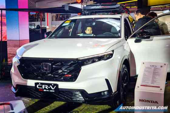 2026 Honda CR-V now in PH with revamped e:HEV lineup image