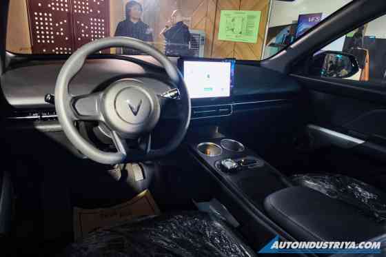 VinFast Limo Green EV begins at PHP 1.099M (with battery subscription) image