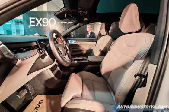 2026 Volvo EX90, ES90 flagship EVs now in PH image
