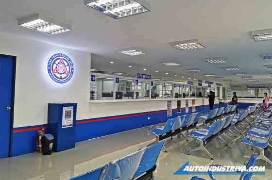 Vinyl wraps: To register or not to register image