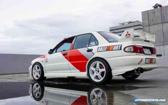 Vinyl wraps: To register or not to register image