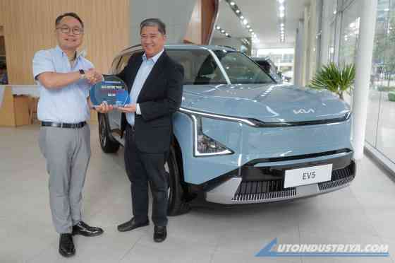 AutoIndustriya.com presents awards for 2025 Editors&rsquo; Picks image