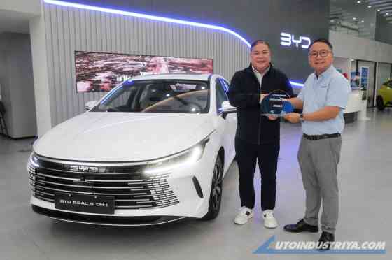 AutoIndustriya.com presents awards for 2025 Editors&rsquo; Picks image