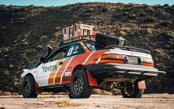 A Corolla coupe becomes an AWD off-road runner image
